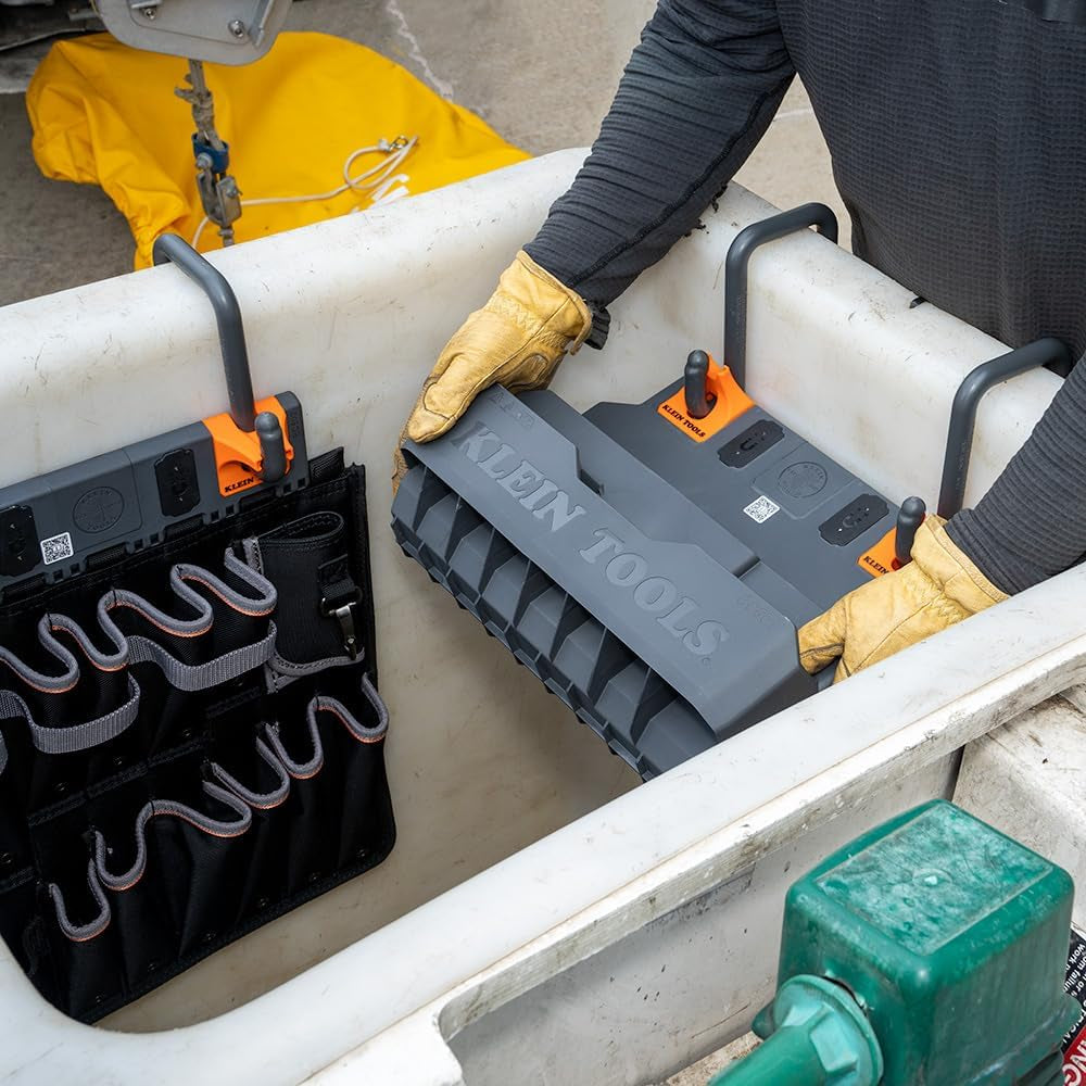 Professional tool boards for lineman bucket trucks
