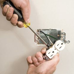Klein 3-In-1 Slotted Impact 12-Point Socket - 603 - application view 7