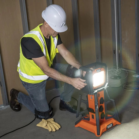 Klein Powerhub 1 Jobsite Power and Lighting System - 29610
