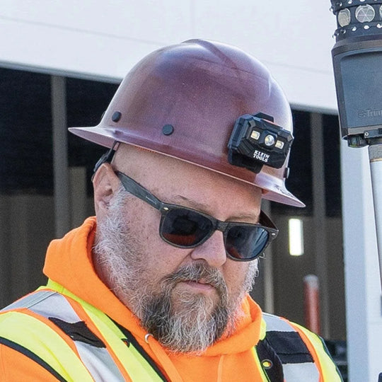 Klein Tools High Temp Hard Hat Brim with Headlamp