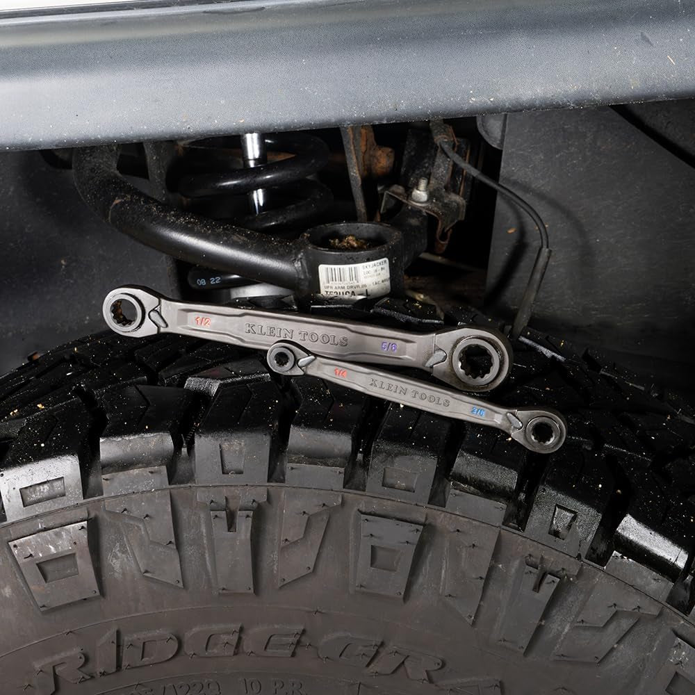 Klein Tools 68216 – 2-Piece SAE 4-in-1 Reversible Ratcheting Box Wrench Set